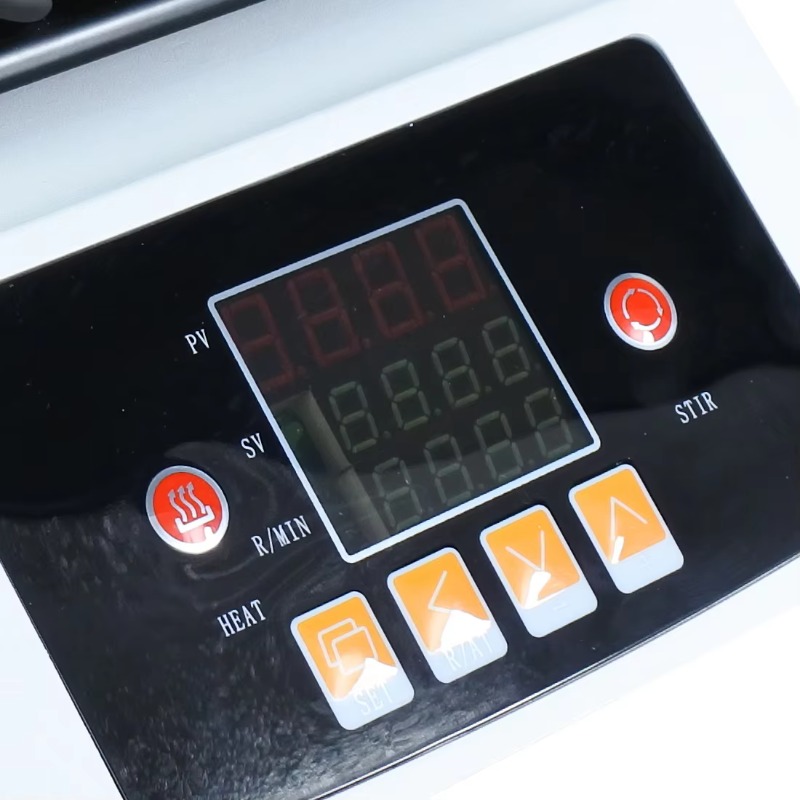 خلاط مغناطيسي مخبري مع لوح تسخ - مراجعة Lab Magnetic Stirrer Hot Plate وسعره